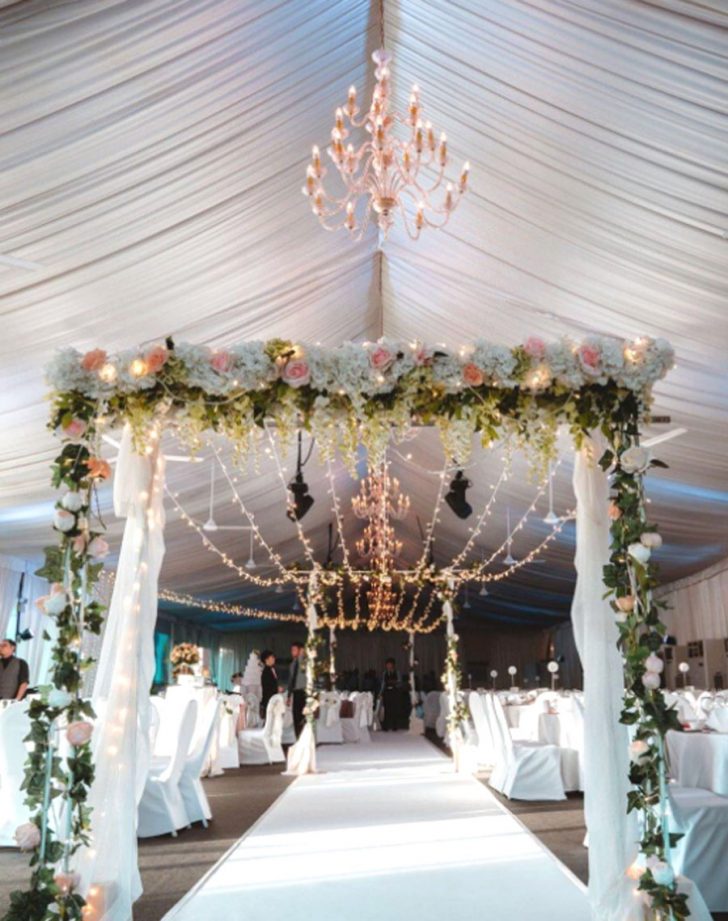 simple gazebo wedding decorations