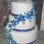 Amazing Royal Blue and Silver Wedding Decorations for Your Wedding Blue Wedding Cake Ideas Royal Blue And Silver Wedding Decorations