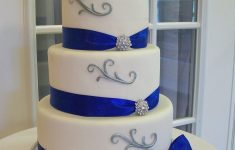 Amazing Royal Blue and Silver Wedding Decorations for Your Wedding Royal Blue Wedding Cake Design