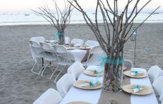 Beach Wedding Table Decorations for Your Gorgeous Summer Wedding Decor Interesting Burlap Table Runner For Inspiring Dining Table