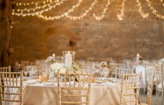 Country Chic Wedding Decor You Can Try Rustic Chic Wedding Theme Reception Halls Hula Hoop And Hula