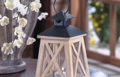 Decorative Lanterns for Weddings Centerpieces Wooden Lantern Candle Warmer Pine Wood Patio Candle Lanterns For