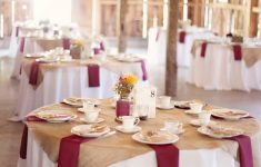 Gold And Wine Red Wedding Decorations 8 Table Cloth Glassjar Wedding Ideas By Colour Burgundy gold and wine red wedding decorations|guidedecor.com