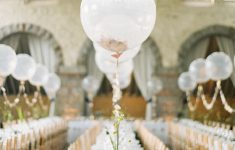 How to Cheer Up Your Reception Venue with Wedding Balloon Decor 35 Ultimate Balloon Centerpiece Ideas For Weddings