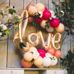 How to Cheer Up Your Reception Venue with Wedding Balloon Decor Weddings Confetti Balloons