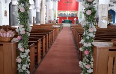 How to Decorate A Church for A Wedding Prettily Wedding Floral Archways For Hire In Essex London Kent Surrey