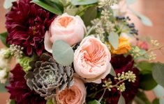 Inexpensive Recycled Wedding Decorations ideas to make The Latest Wedding Trends Straight From The Experts Weddingwire