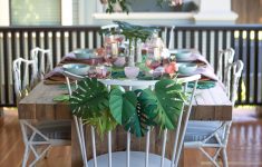 Multifunction Shower Table Decorations For a LowCost Beautiful Wedding Shower Table Time To Get Tropical With Our Bridal Shower Table Decorations