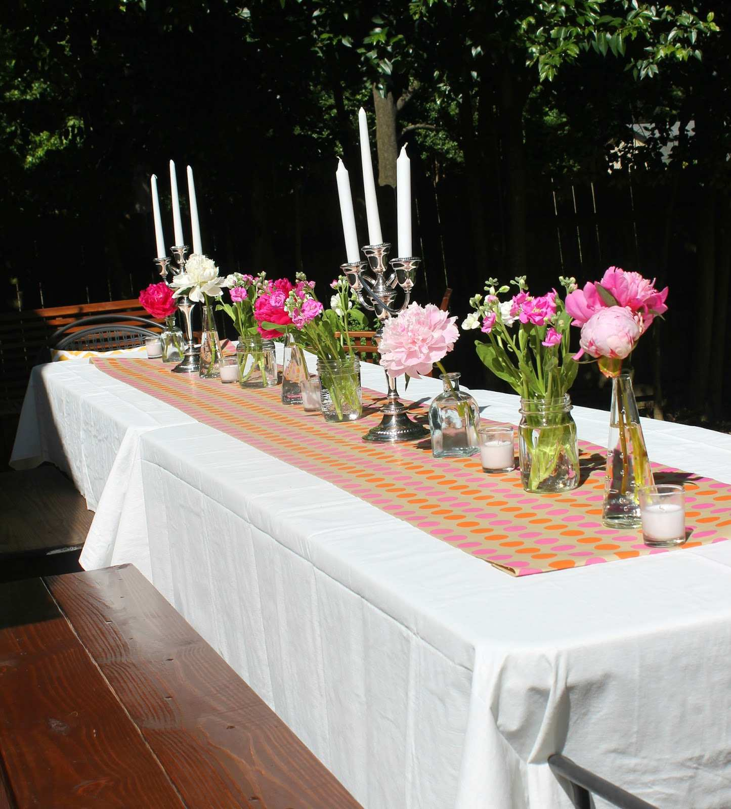 Peacock Wedding Décor that Will Blow Your Mind Attractive Outdoor Patio Table Centerpiece Ideas From Outdoor