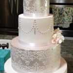 Pearl Wedding Cake Decorations Full 7646 128997 Grandislandmansionwedding 2 pearl wedding cake decorations|guidedecor.com