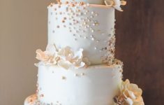 Pearl Wedding Cake Decorations Toderean Haynes Allison Stahl Studio 1000wed pearl wedding cake decorations|guidedecor.com