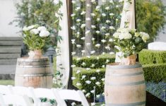 Stunning Backyard Wedding Decoration Ideas 25 Chic And Easy Rustic Wedding Arch Ideas For Diy Brides