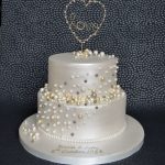 The Top 3 Best 30th Wedding Anniversary Decorations 30th Wedding Anniversary Cake Ideas Pearl Anniversary Cake On Cake