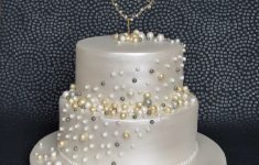 The Top 3 Best 30th Wedding Anniversary Decorations 30th Wedding Anniversary Cake Ideas Pearl Anniversary Cake On Cake