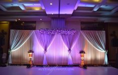 Wedding Decorators In Bangalore Le Meridian Stage Decor 2b wedding decorators in bangalore|guidedecor.com